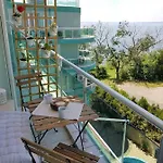 Апартамент Sea View Europe, Поморие